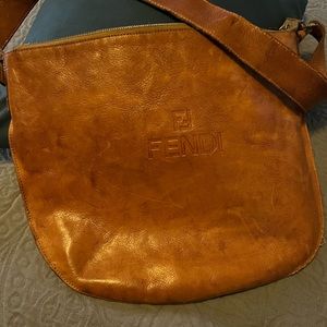 Super Cute Vintage leather Fendi handbag